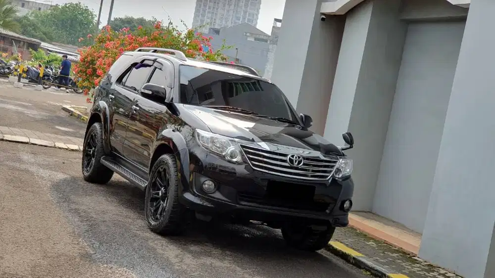 [ 4X4 ] Toyota Grand Fortuner 2.7 V AT Facelift 2011 2012