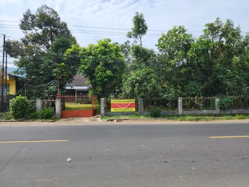 RUMAH 3300m DIPINGGIR JALAN UTAMA KARANG TENGAH CIBADAK SUKABUMI