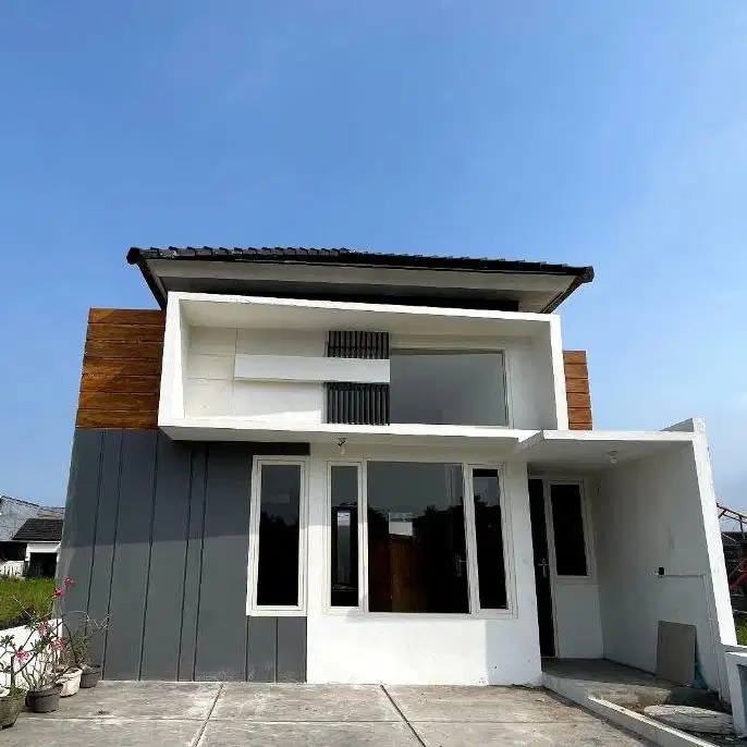 Rumah Strategis Cuma 10 Menit ke Bandara Juanda - Type Ibtisam 45/84