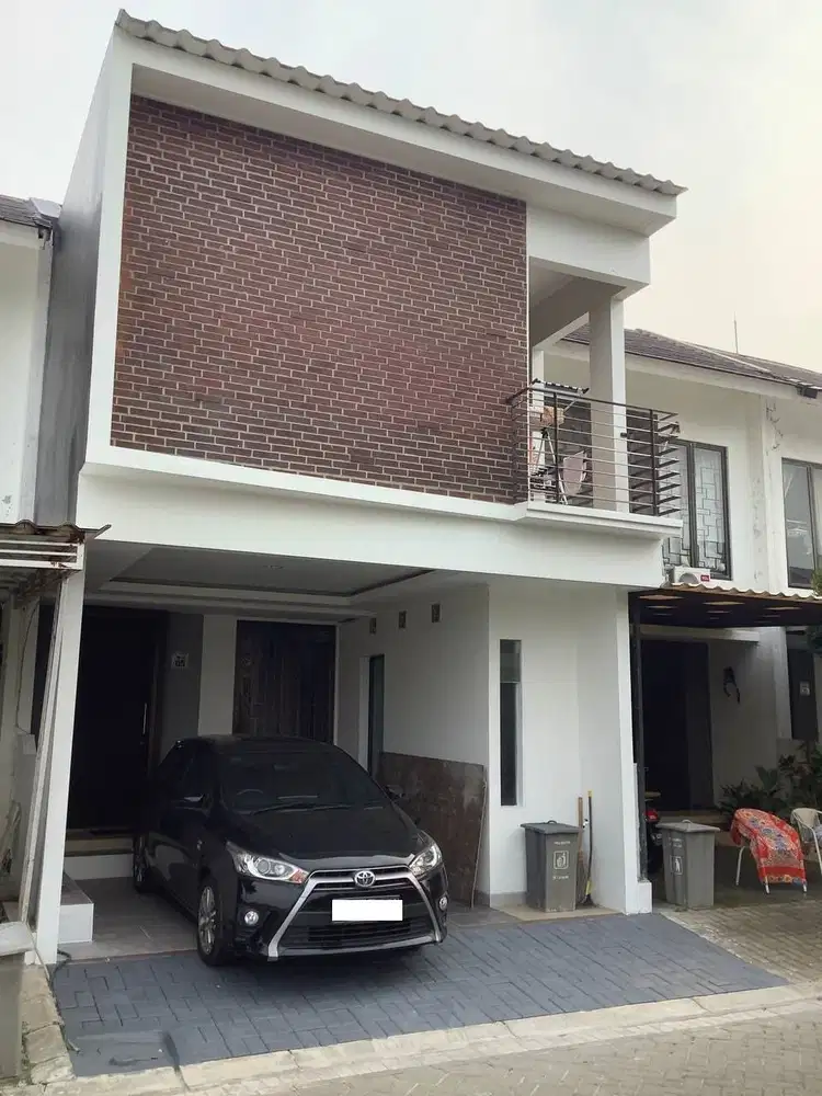 Rumah Cantik Semi Furnished di Graha Raya Cluster Viola Residence