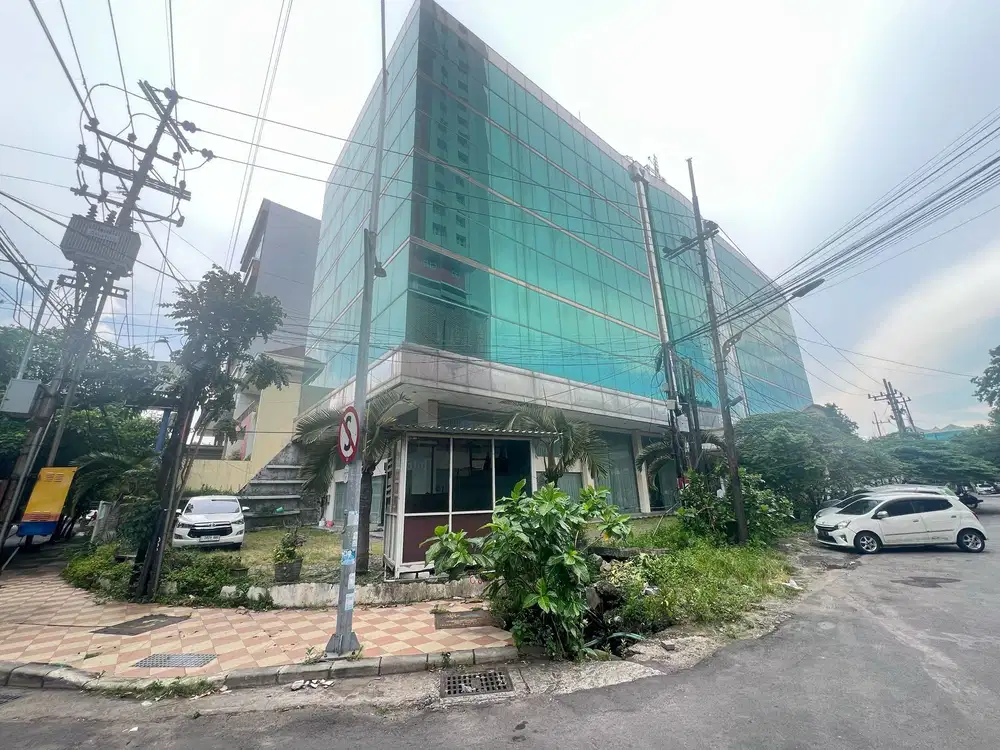 ASET MURAH POOOLLL DIJUAL Gedung 5 Lantai Ex. Hotel Jl.Jaksa Agung Suprapto