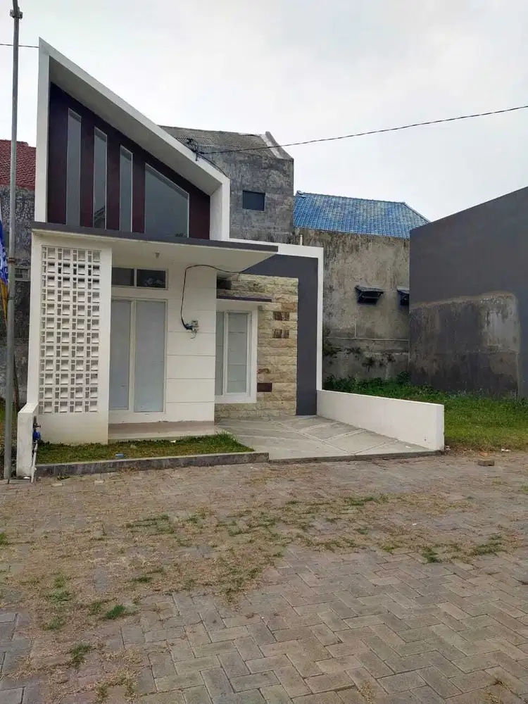 RUMAH 1 lantai dan 2 lantai READY SIAP HUNI LAWANG MALANG