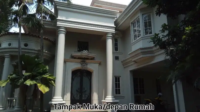 Rumah Mewah dijal Utama Lippo Karawaci