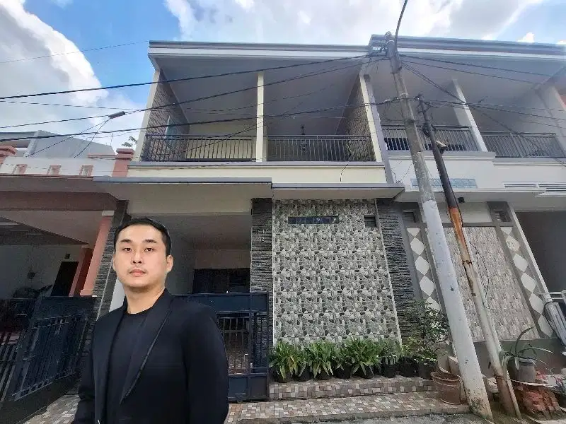 Di jual cepat rumah di Graha Raya 2 Lantai full renovasi