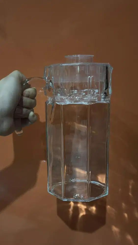Pitcher Kaca sekitar 1 Liter bekas