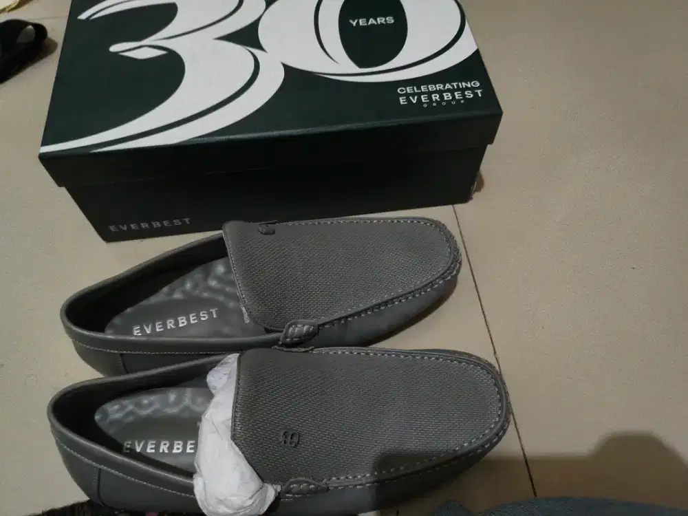 Sepatu everbest devano pria