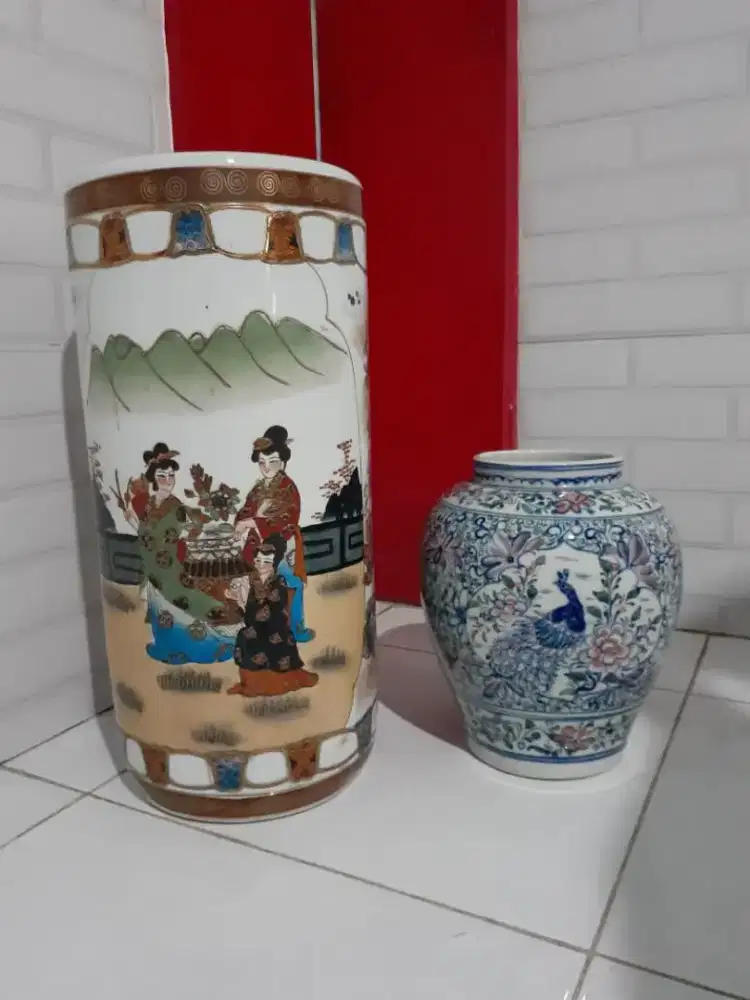 Guci antik Jepang dan Cina