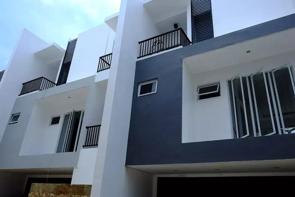 Rumah Dijual Townhouse Gaharu Terrace Unit E