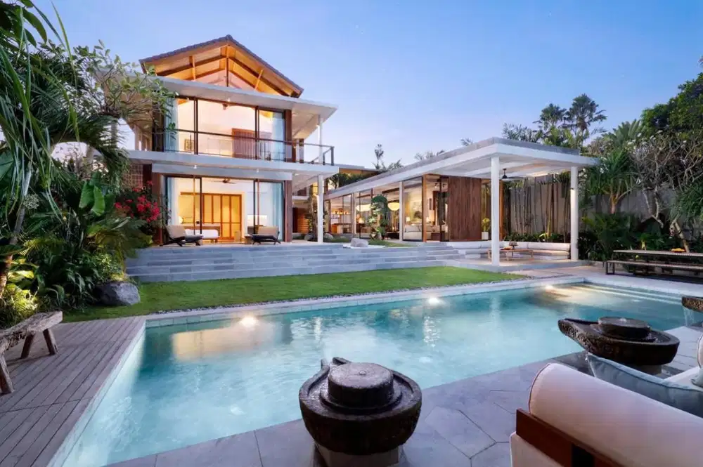Luxury 7 BR Villa in Canggu Bali - Thumbnail 4