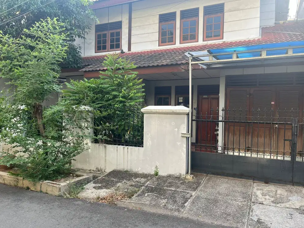 Puri Indah Jakarta Barat Luas 180 m²