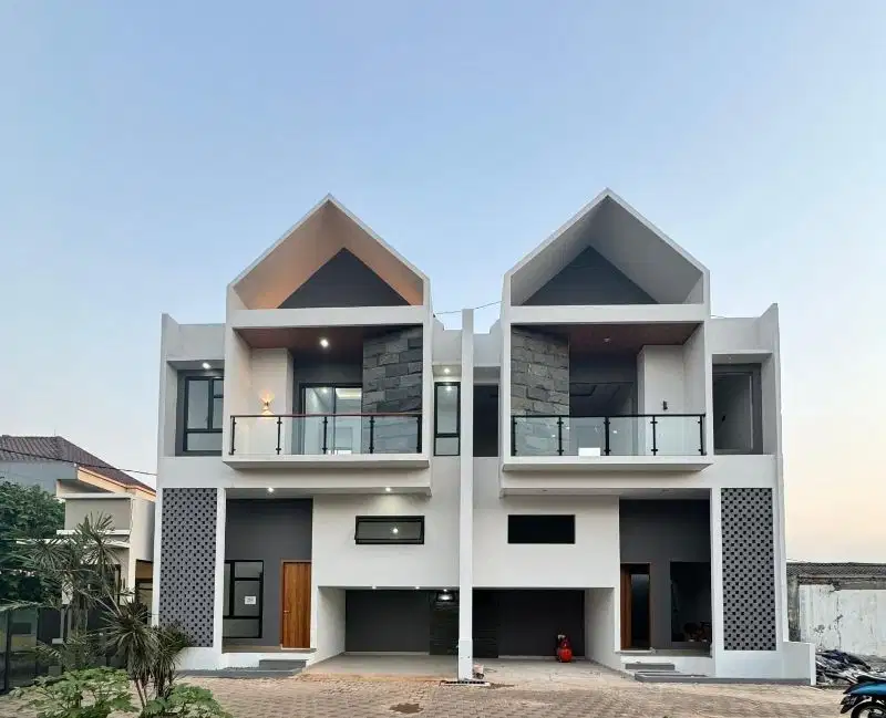 Di jual rumah mewah harga menarik di jagakarsa