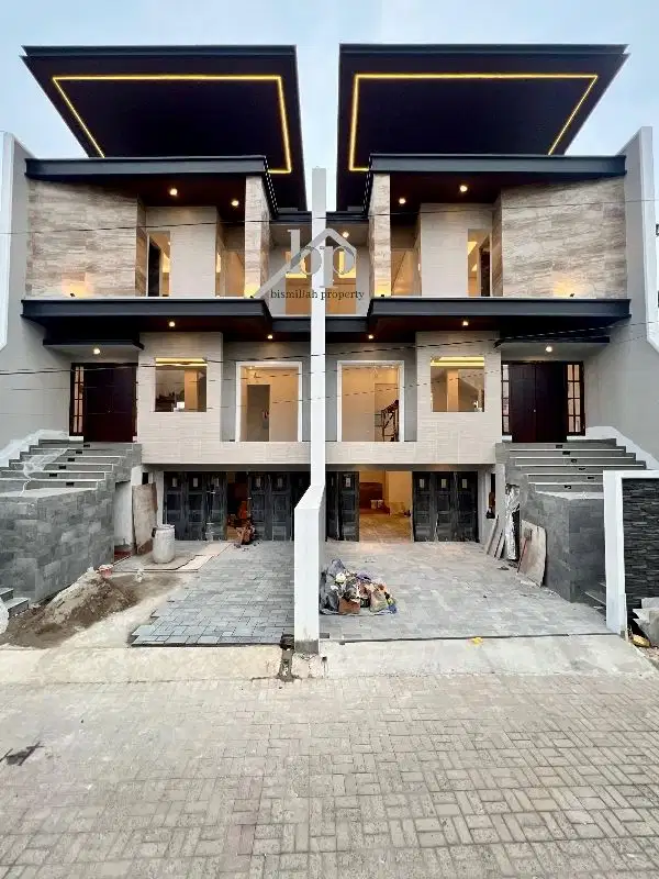 RUMAH MEWAH NEMPEL RAGUNAN CILANDAK KKO TOL SIMATUPANG