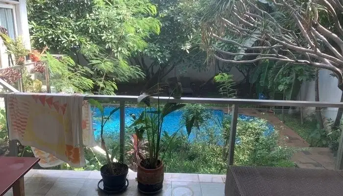 DIJUAL RUMAH MEWAH CIPETE KEBAYORAN HARGA BAGUS