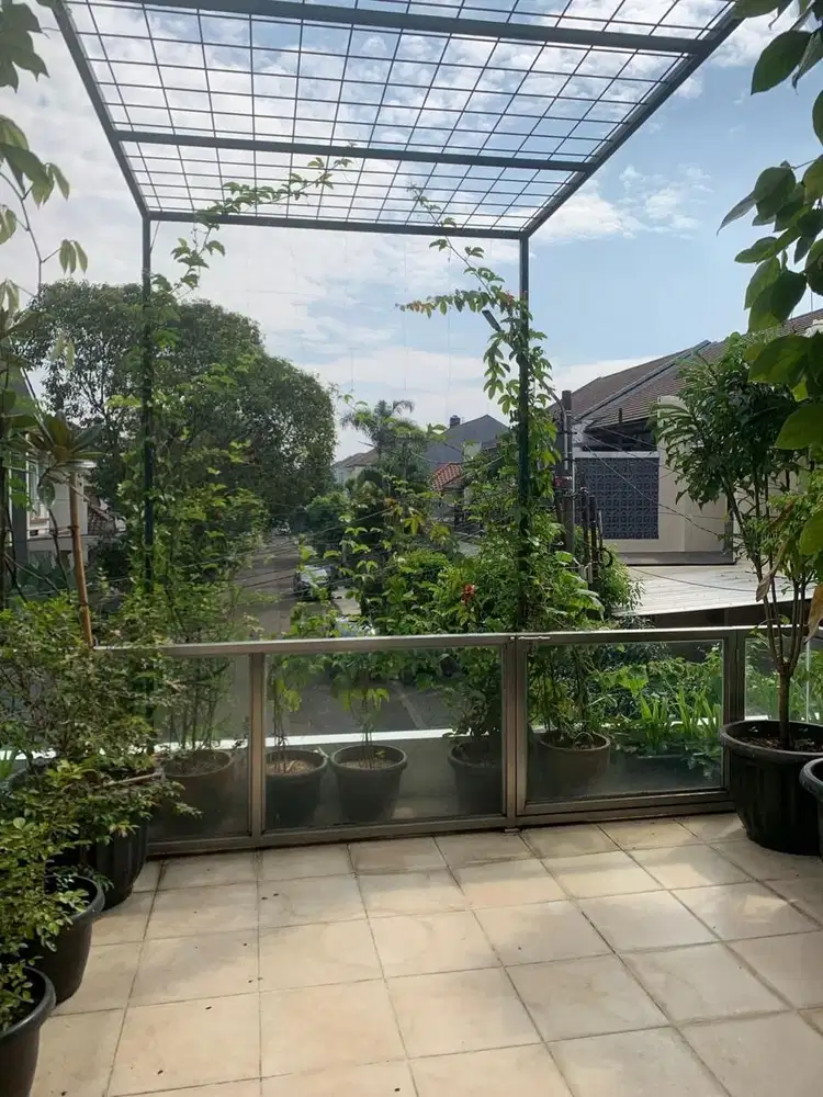 Rumah Siap Huni 2,5 Lt Modern Minimalis Batununggal Bandung