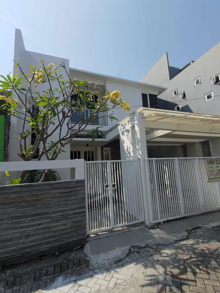 Dijual rumah bagus siap huni lokasi ciamik