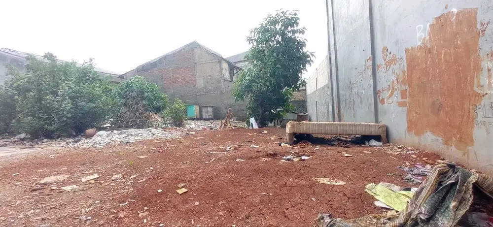 Dijual tanah di larangan selatan cocok untuk di bangun rumah tinggal