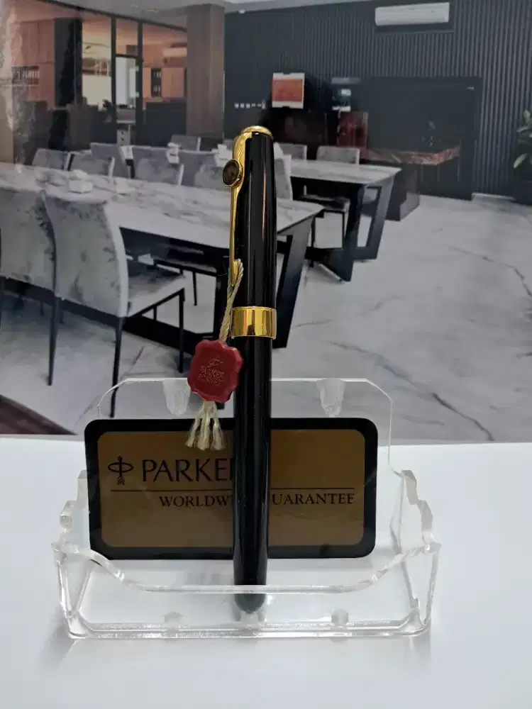 Parker Sonnet premier millenium 2000 black gold rollerball