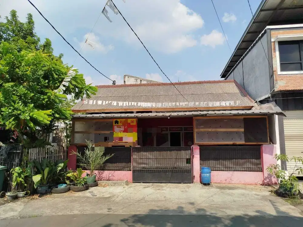 Rumah Dekat Dengan Stasiun Jurang Mangu