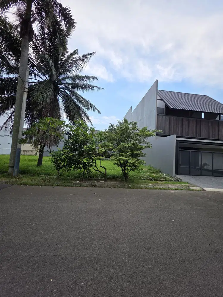 Kavling luas 300m2 12x25 jalan utama/boulevard hadap selatan