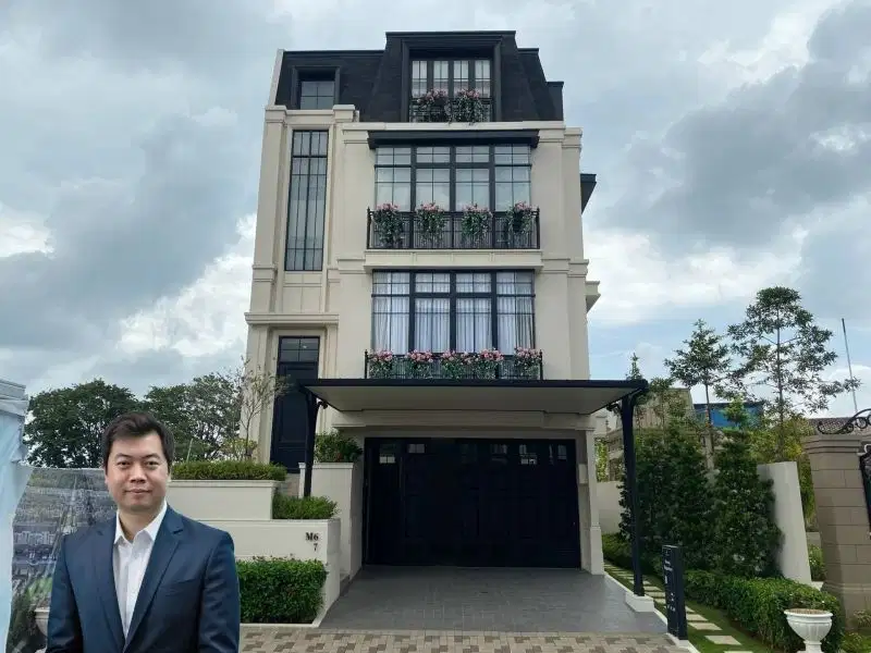 Rumah murah, mewah 3 lantai, scurity 24jam, barat jakarta melrose