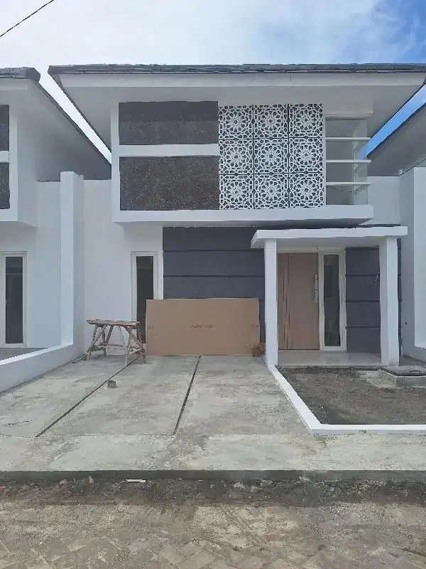 rumah 1 lantai dekat dengan merr sby timur