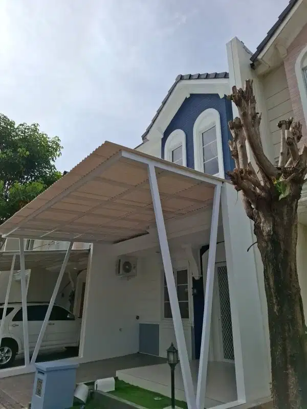 Dijual rumah 2 lantai Vanya  Park Cluster Azura BSD