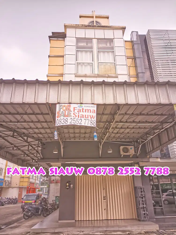 Dijual murah Ruko sudah renovasi total di Golden Boulevard, BSD City