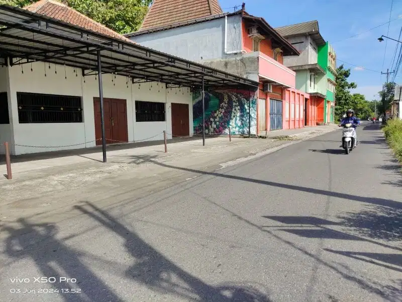 rumah makan colomadu