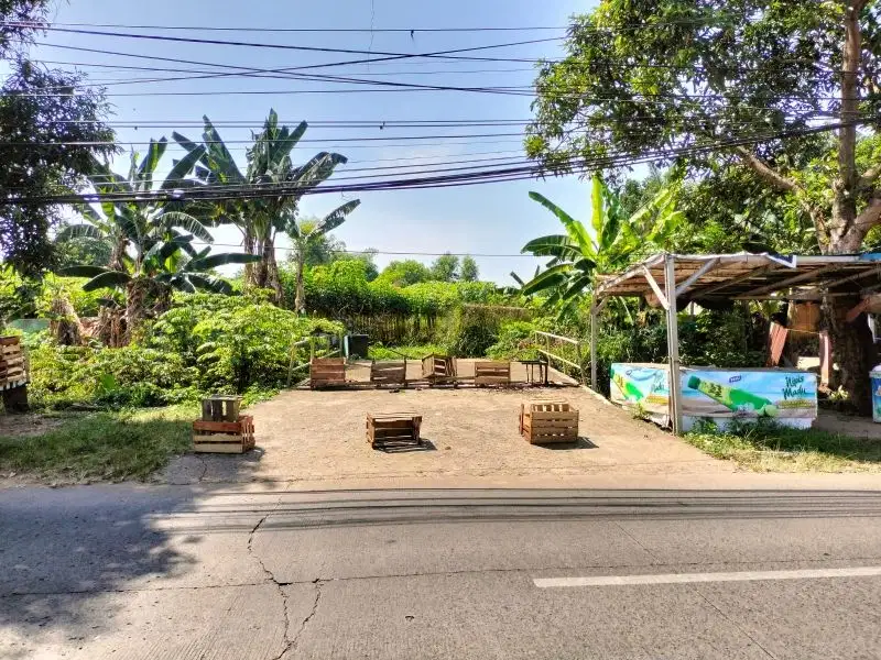 Lahan dekat pintu tol di raya krukut, depok