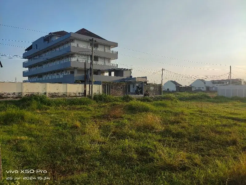 tanah colomadu utara Alana