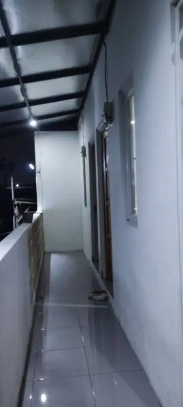 dijual kosan aktif di Binong Gatot Subroto