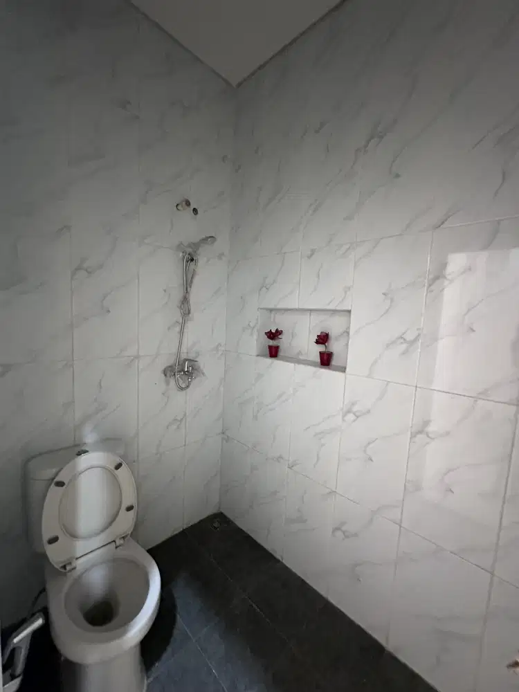 DIJUAL RUMAH SEKTOR GADING SERPONG