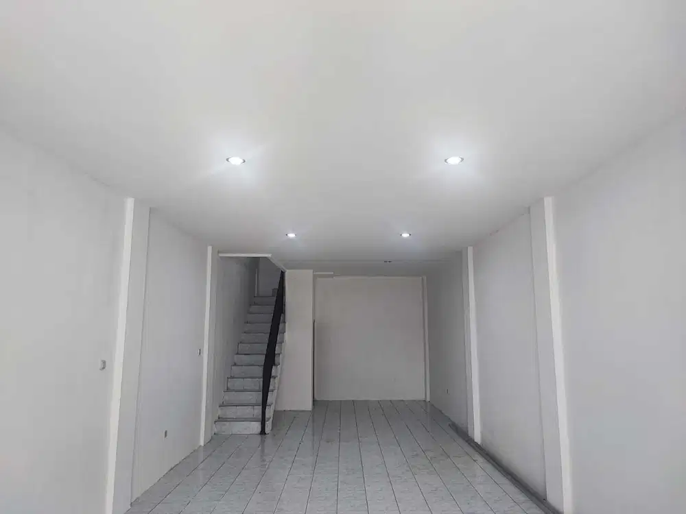 Dijual Ruko Mutiara, Jl. Tole Iskandar, Depok