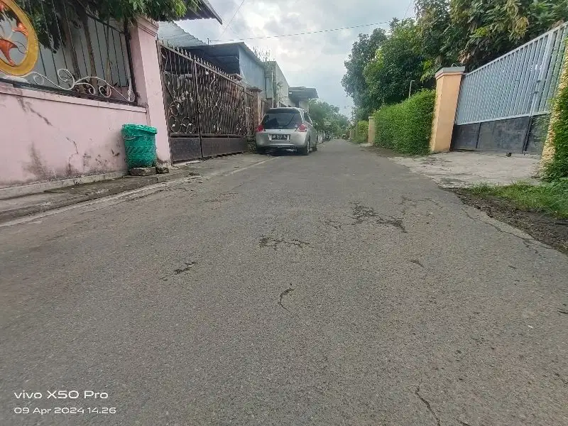 tanah pekarangan baturan fajar indah