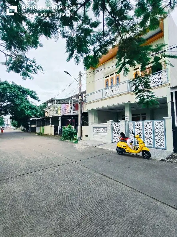 RUMAH MEWAH 2 LANTAI MURAH D MUSTIKA JAYA BEKASI KOTA