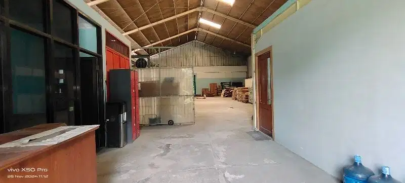 gudang siap pakai di Ngasem colomadu