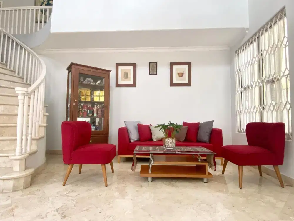 Dijual rumah bagus siap huni 2 lt, LT.400 LB.400 bebas banjir ,udara s