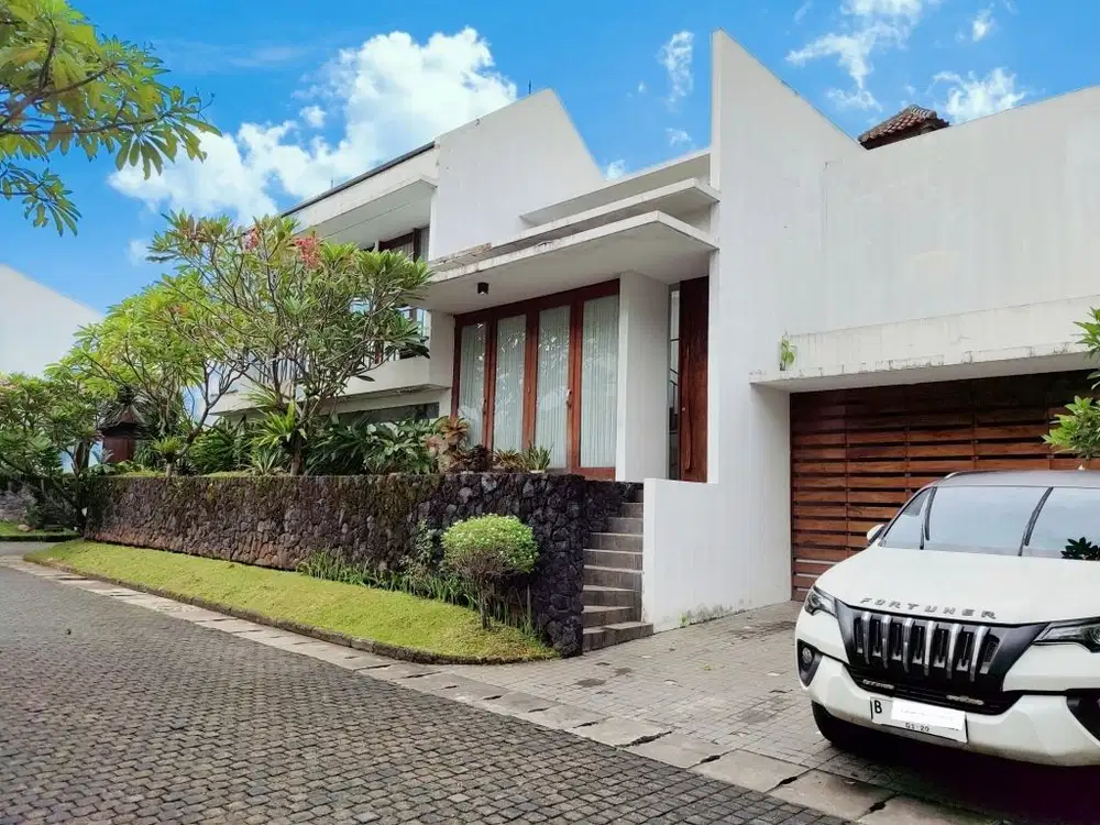 DIJUAL RUMAH DALAM TOWN HOUSE DI KEMANG JAKARTA SELATAN