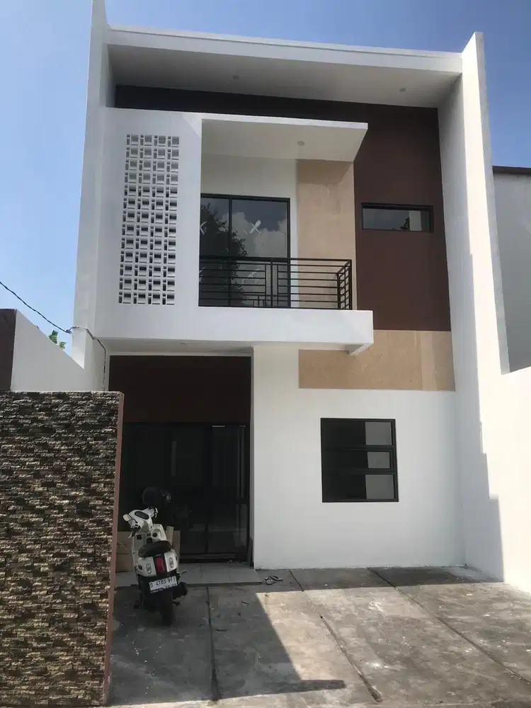 DIJUAL CEPAT!! RUMAH Lokasi Mustika Residence, Ciwaruga .CLUSTER KULDESAK 1 GERBANG