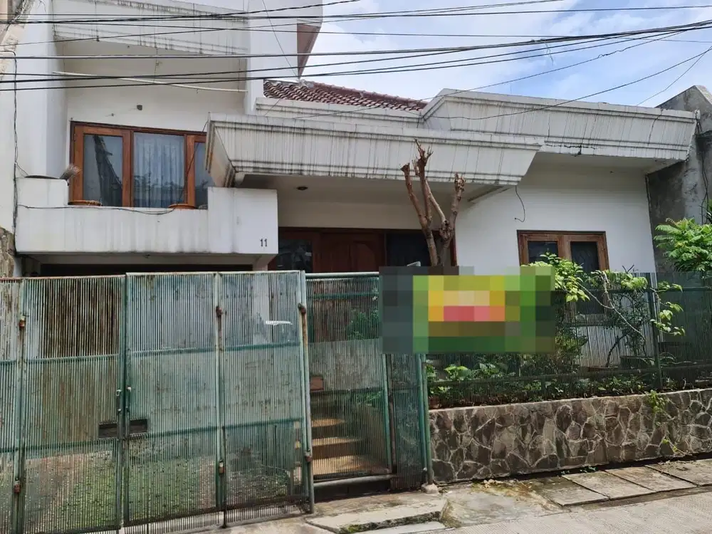 Rumah di Komplek Patra Komala Tomang Jakarta Barat