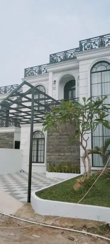 RUMAH MEWAH EROPA SULTAN DP 0% PINGGIR TOL CISALAK DEPOK