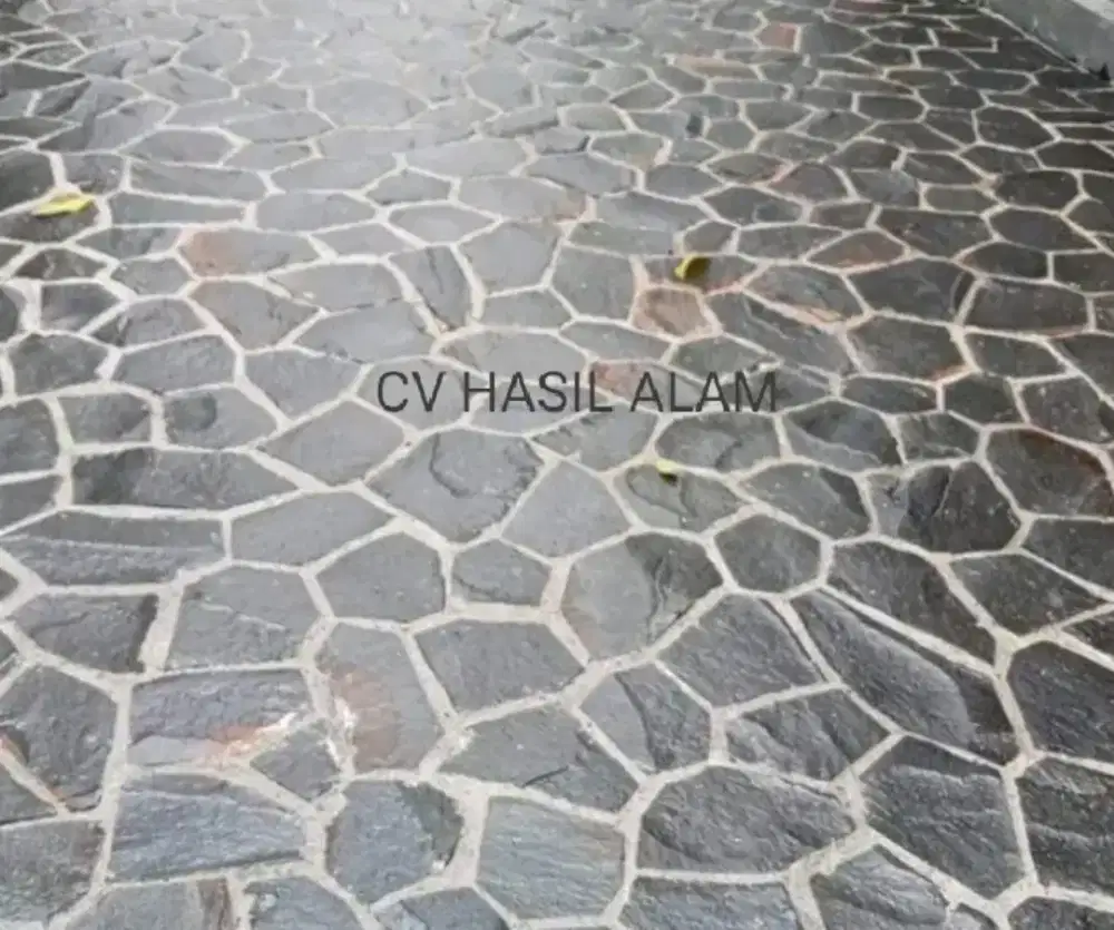 Batu belah berkualitas tinggi untuk kebutuhan konstruksi rumah anda