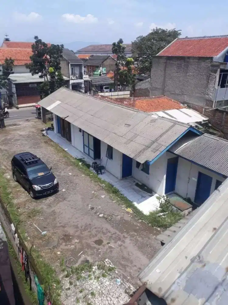Gudang d jalan derwati ciwastra deket sumarecon gedebage bandung
