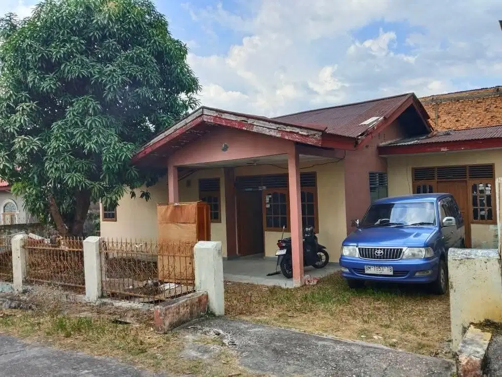 Dijual Rumah/ Hitungan Tanah