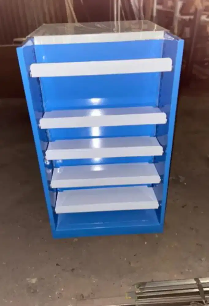 MEJA KOMPUTER MURAH BESI