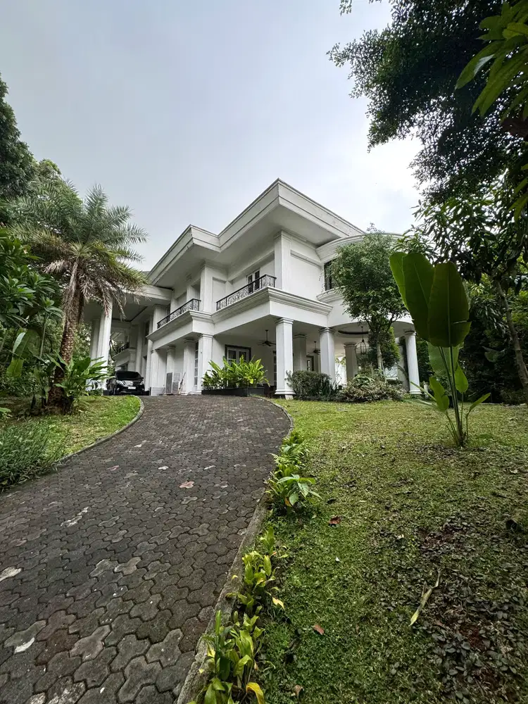 Fore Sale !!! Mansion Mewah Megah Bergaya Klasik di Cinere Kota Depok