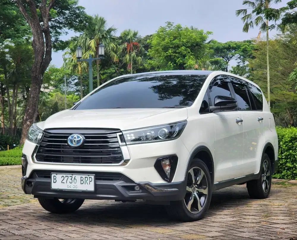 KM.41.RB ANTIK| INNOVA VENTURER DIESEL 2.4 AT 2021 PUTIH RASA BARU !!