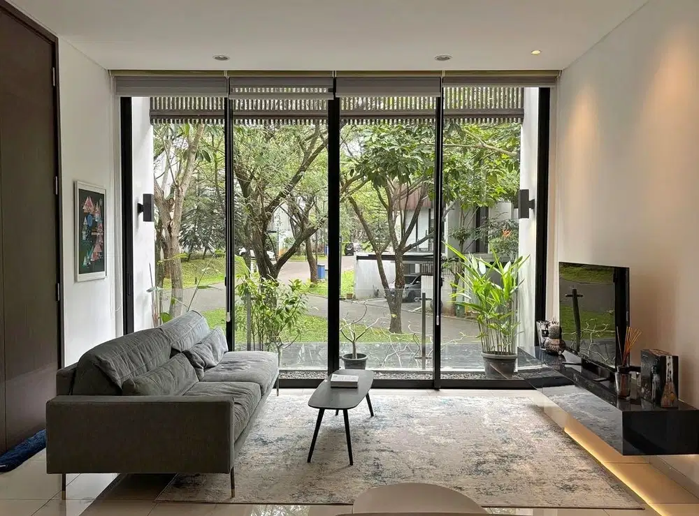 Quantum Serenia Hills Hadap Taman Fasilitas Swimmingpool Gym clubhouse