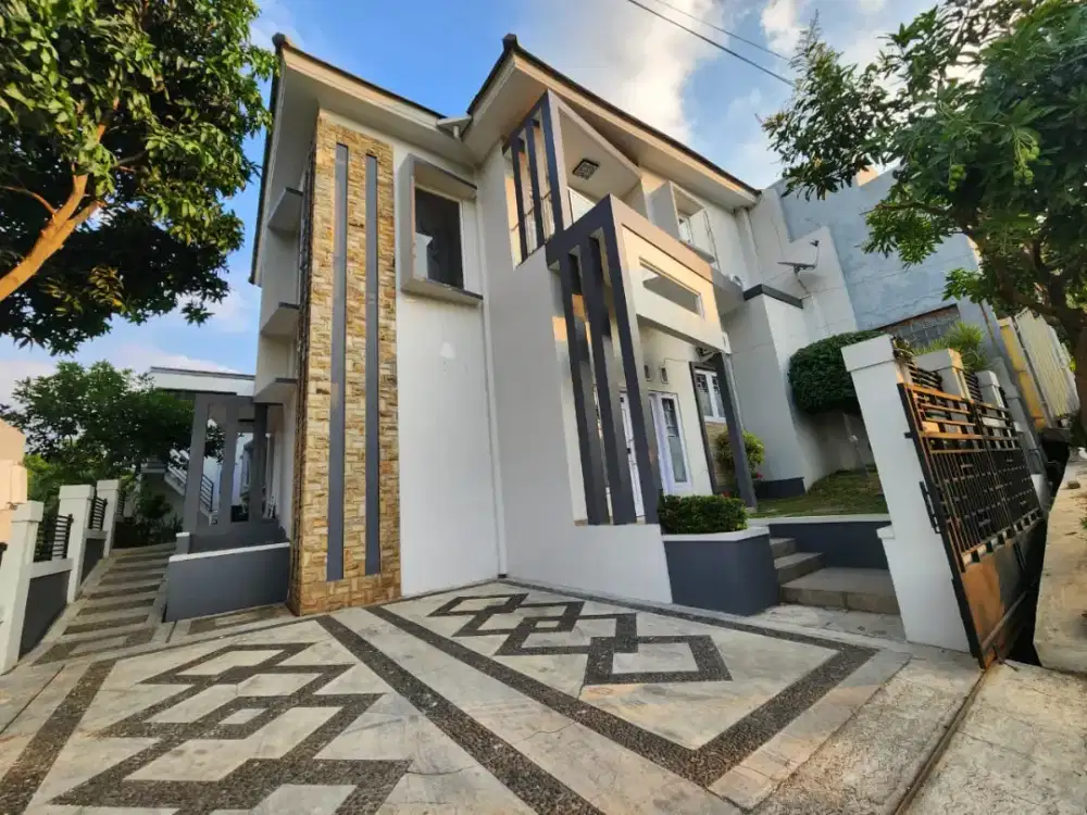 Rumah HOOK Lt. 260M² Di Candi Kalasan Manyaran Semarang