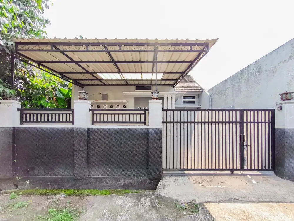 Rumah Luas Hadap Selatan 10 Mnt ke Stasiun LRT Jatibening Baru J-29374